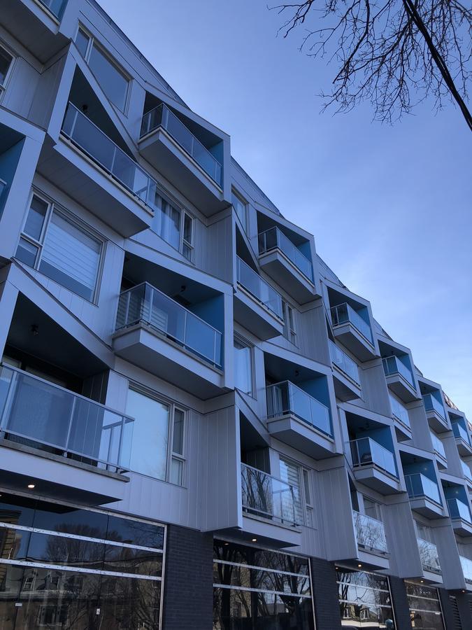 The Modern Cocoon Apartment ควิเบกซิตี้ ภายนอก รูปภาพ